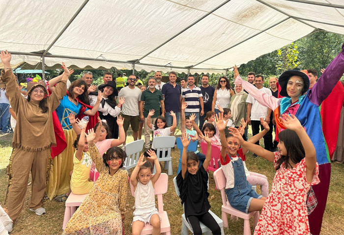 Silivri lker Biskvi alanlar ve Aileleri Piknikte Bulutu